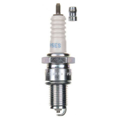 Свеча зажигания NGK BPR5ES 7422